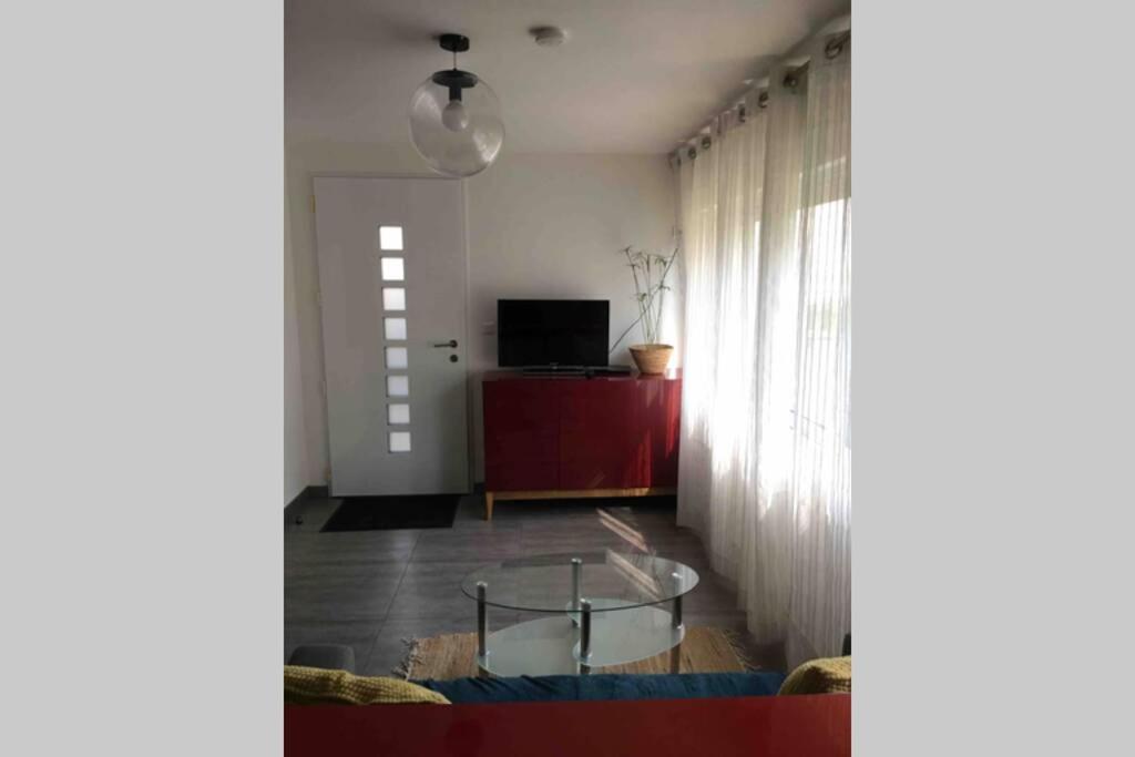 Bel Appartement En Rez De Jardin, 10Min Centre Et 300M Quais De Seine Wifi Руан Экстерьер фото